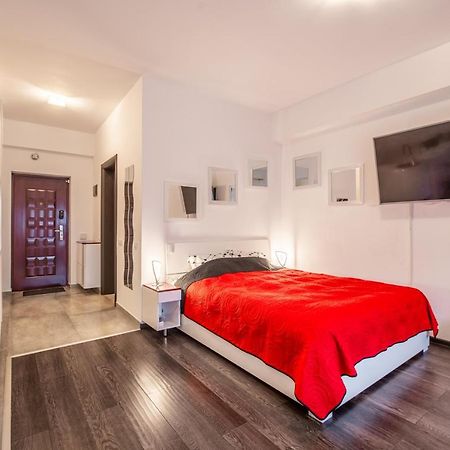 Studio Residence Militari M6 Rosu Exterior photo